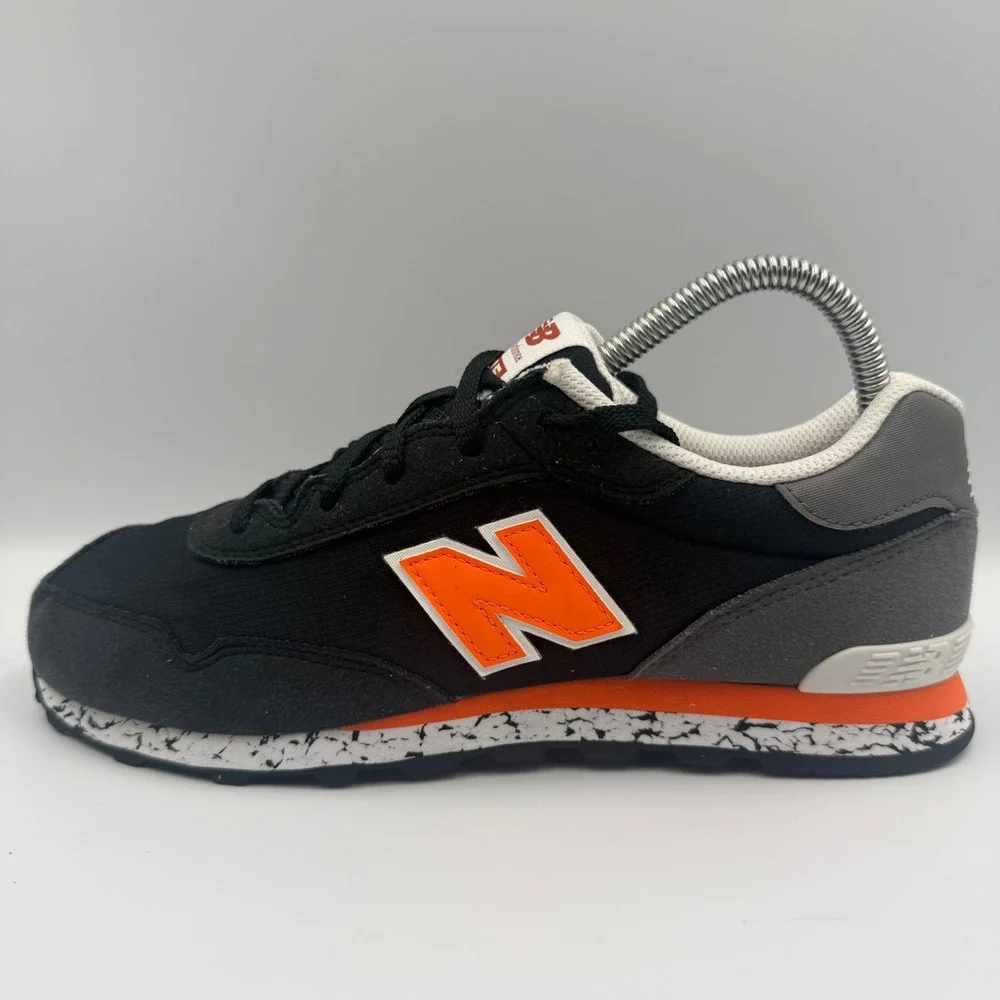 New Balance 515 Boys Size 6 Sneakers GC515BT Speckled Sole Black Orange Grey
